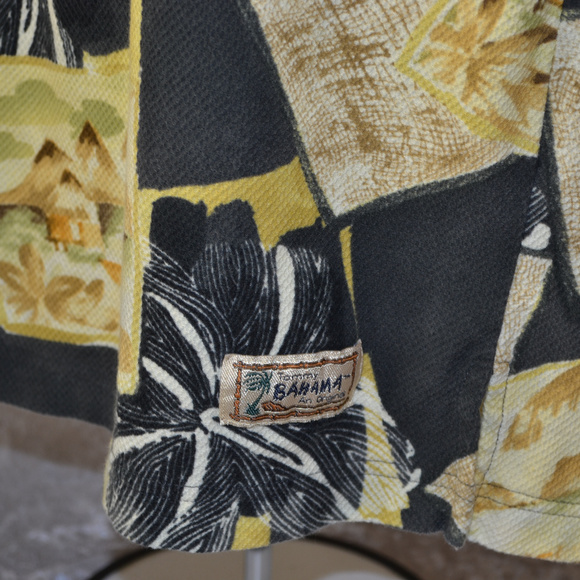 TOMMY BAHAMA HAWAIIAN FLOWER & ISLAND POLO - Picture 6 of 8